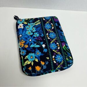 Vera Bradley Tablet Sleeve - Stylish Protection for Your Device!